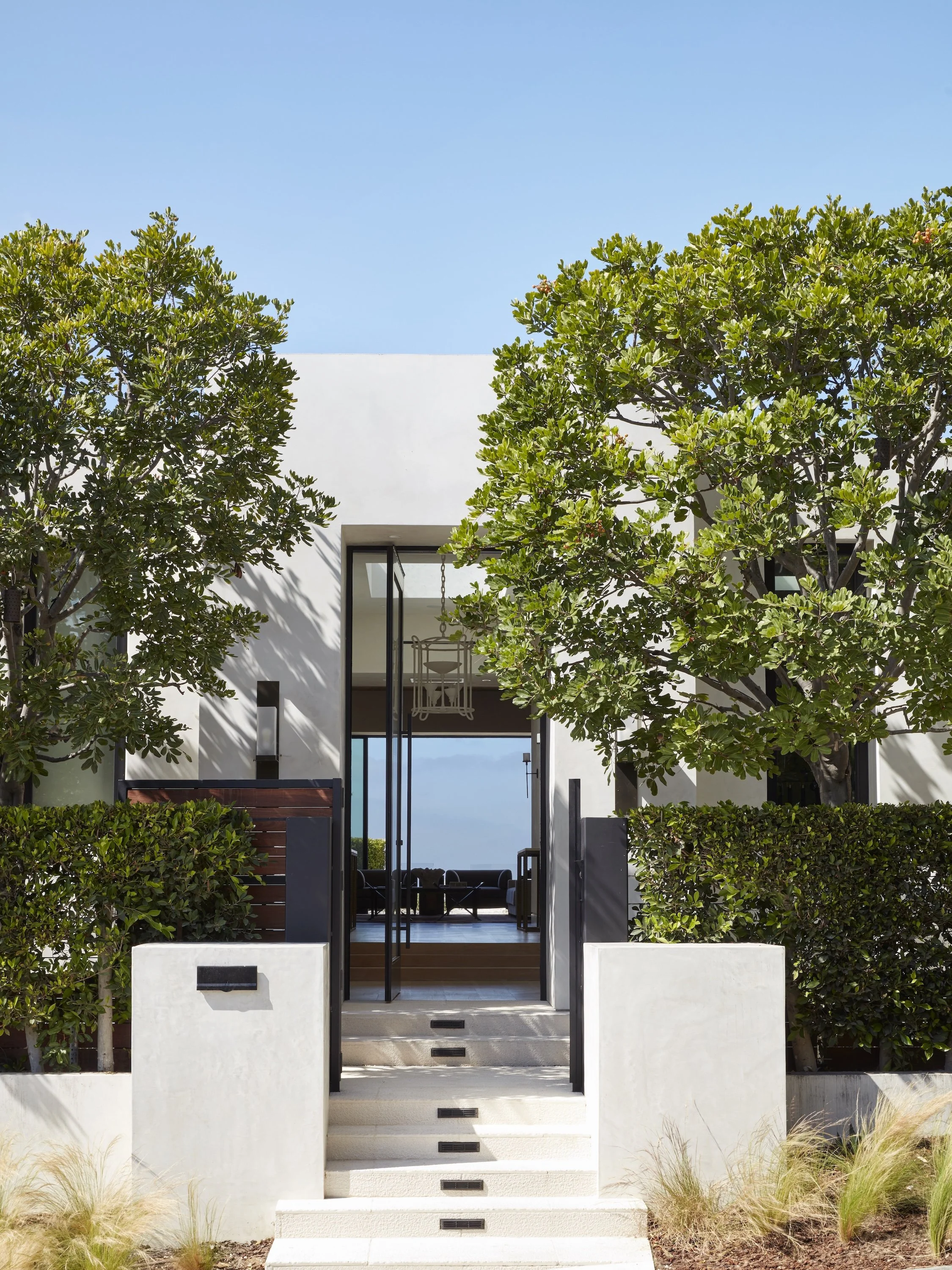 Corr-Contemporary-Homes-California-Builder-1436-Tanager-Front-Entry