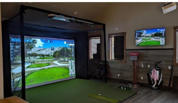 golf sim.jpeg