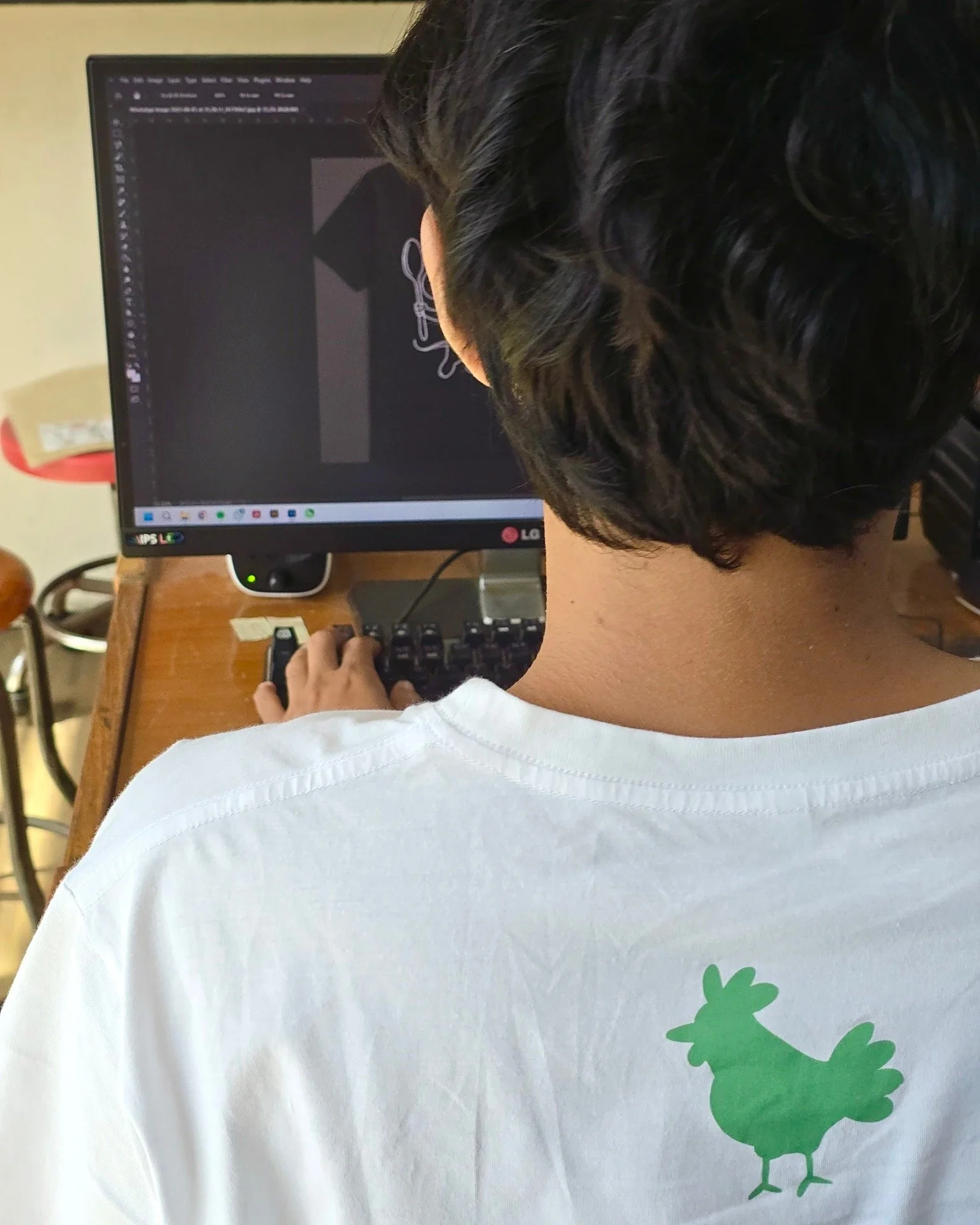 Order custom printed t shirts, tote bags, and more with us. Send us your design or let us help guide you through it. Every order goes through quality control and fine tuning to make sure you get the best results. ✨

📝 Single or bulk textile printing