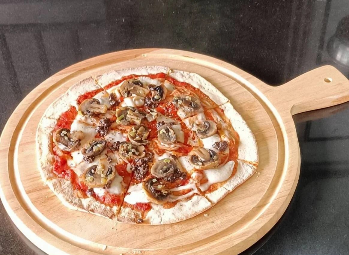 Truffle Mushroom Pizza.jpg
