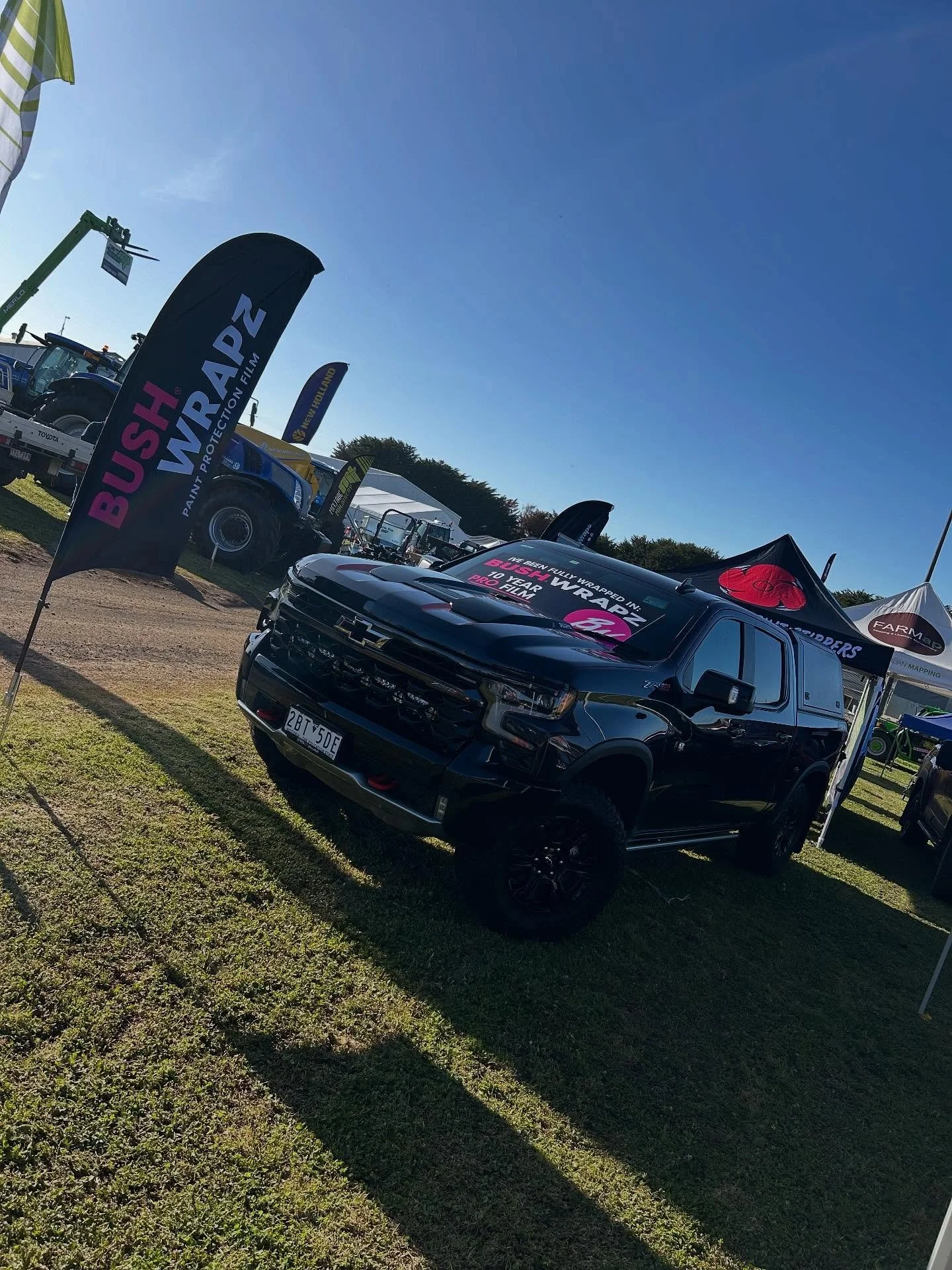 We&rsquo;re all set up at the Noorat Show today with this Chevrolet Silverado ZR2 which has been fully wrapped!
Come say hi and take a look at our  @bushwrapz protection film and vinyl wrap colour swatches from @spandex_apac &mdash; heaps of options 