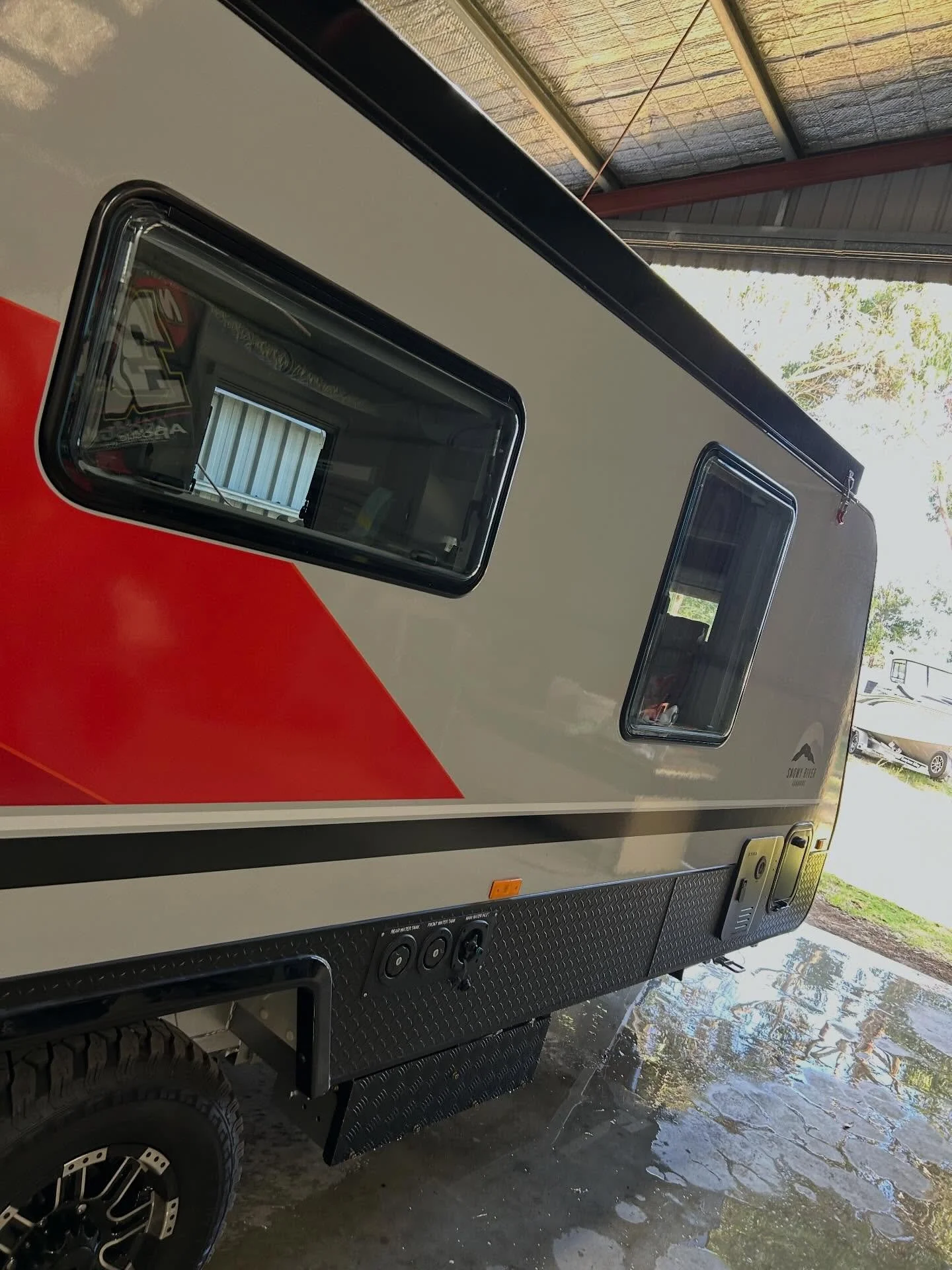 ✨ Before &rarr; During &rarr; After Installation ✨
A full transformation with Bushwrapz Shadow 30 window tint, professionally installed to enhance both protection and appearance.

This premium tint offers:
&bull; Enhanced privacy &ndash; darker, clea