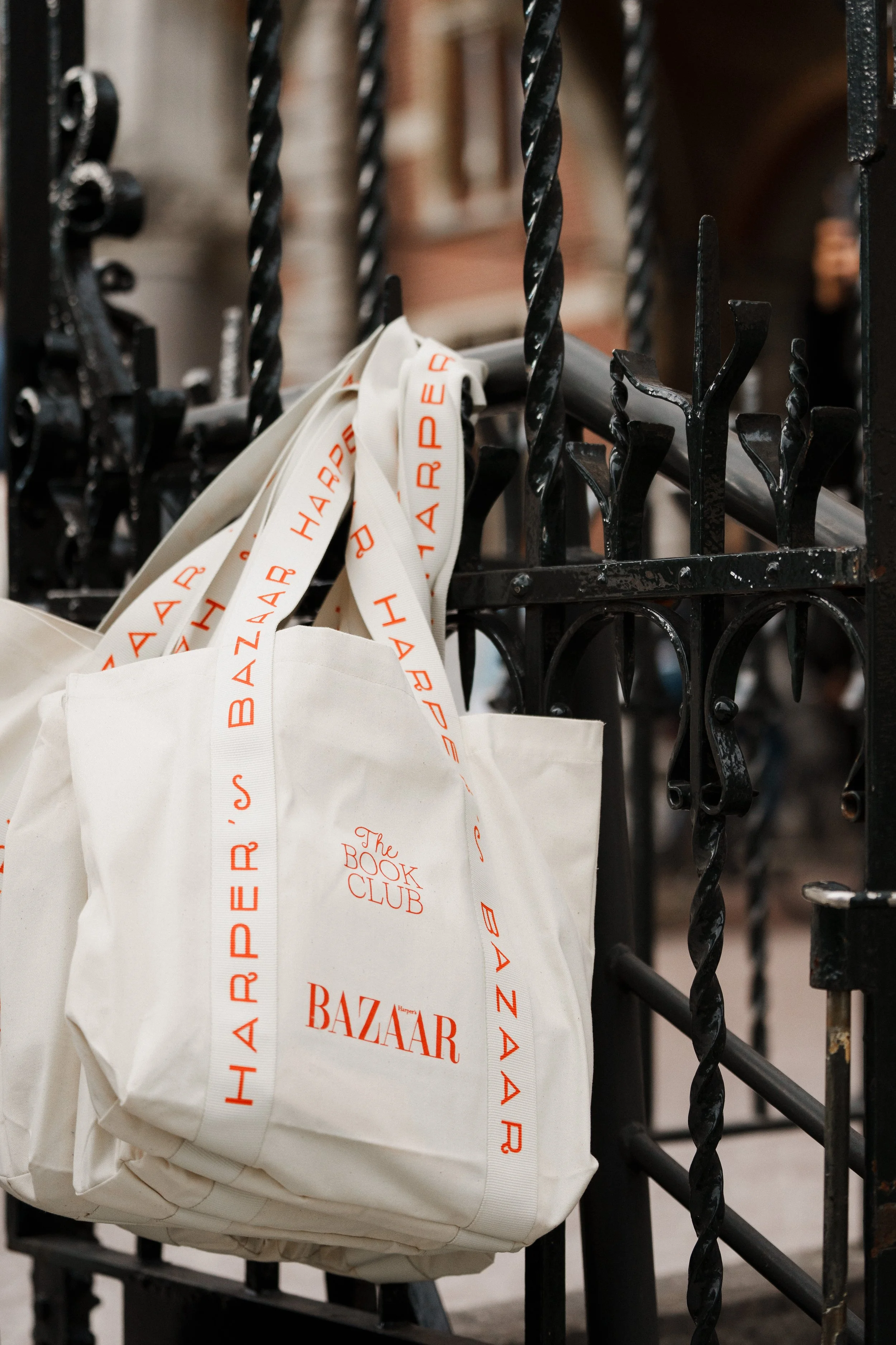 BAZAAR_THE_BOOK_CLUB_9.jpg
