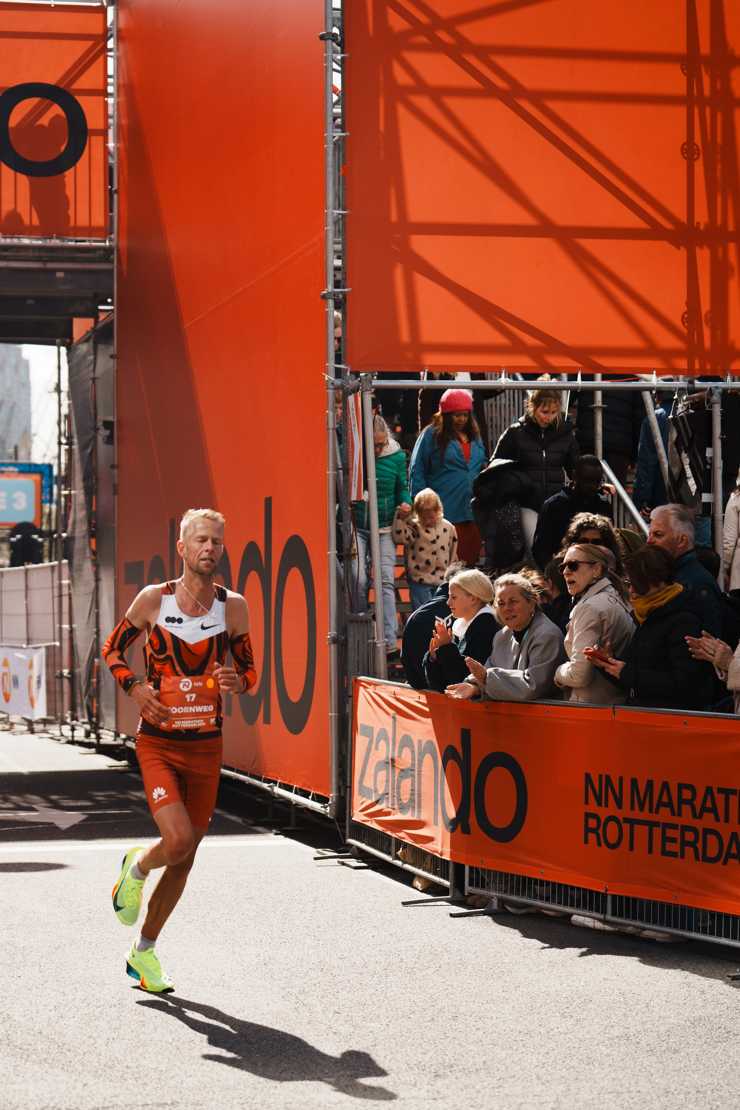 ZALANDO_BRIDGE_ZONE_28.jpg