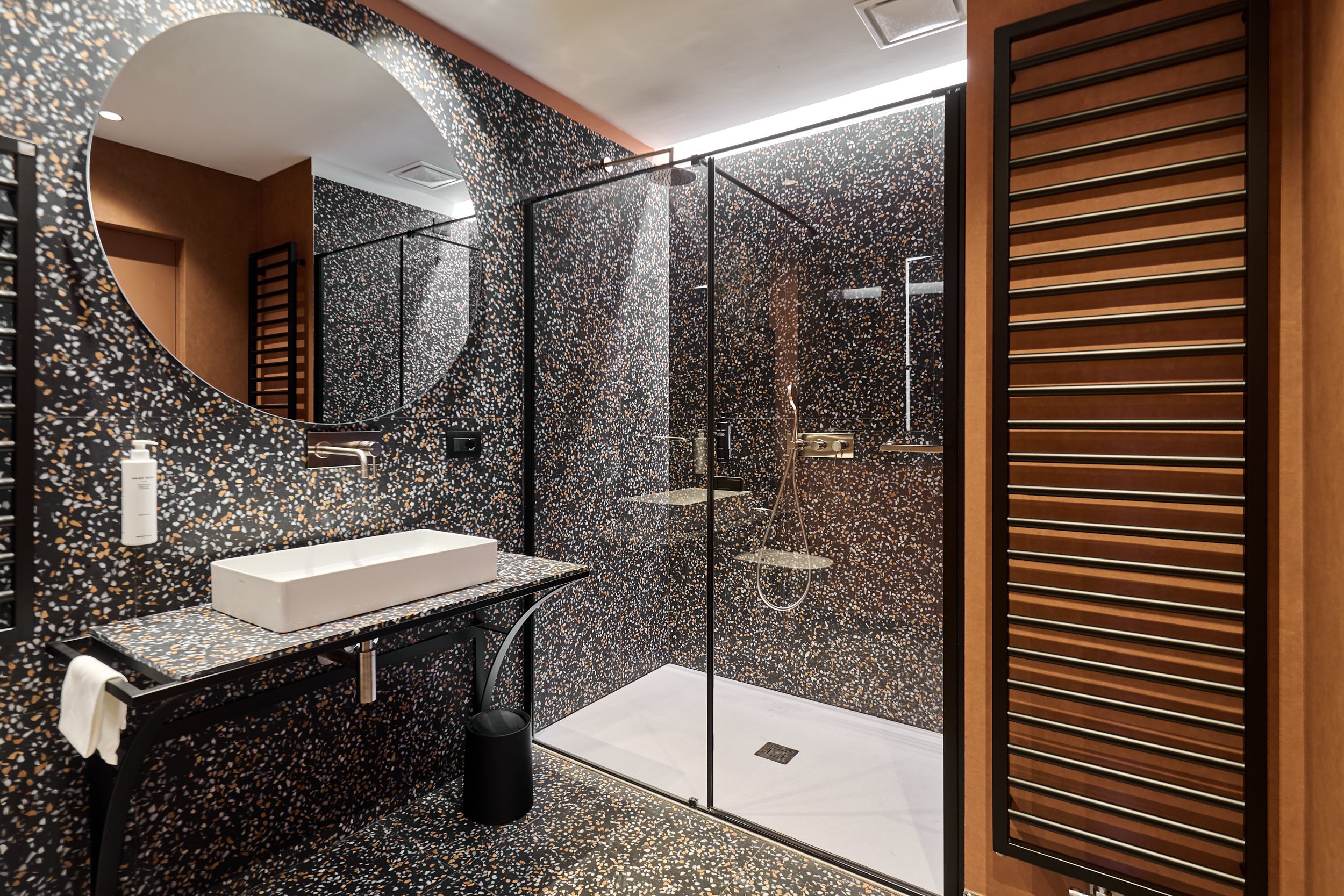 _ALB1276_HDR 1 - Display P3 - Low-Res.jpg
