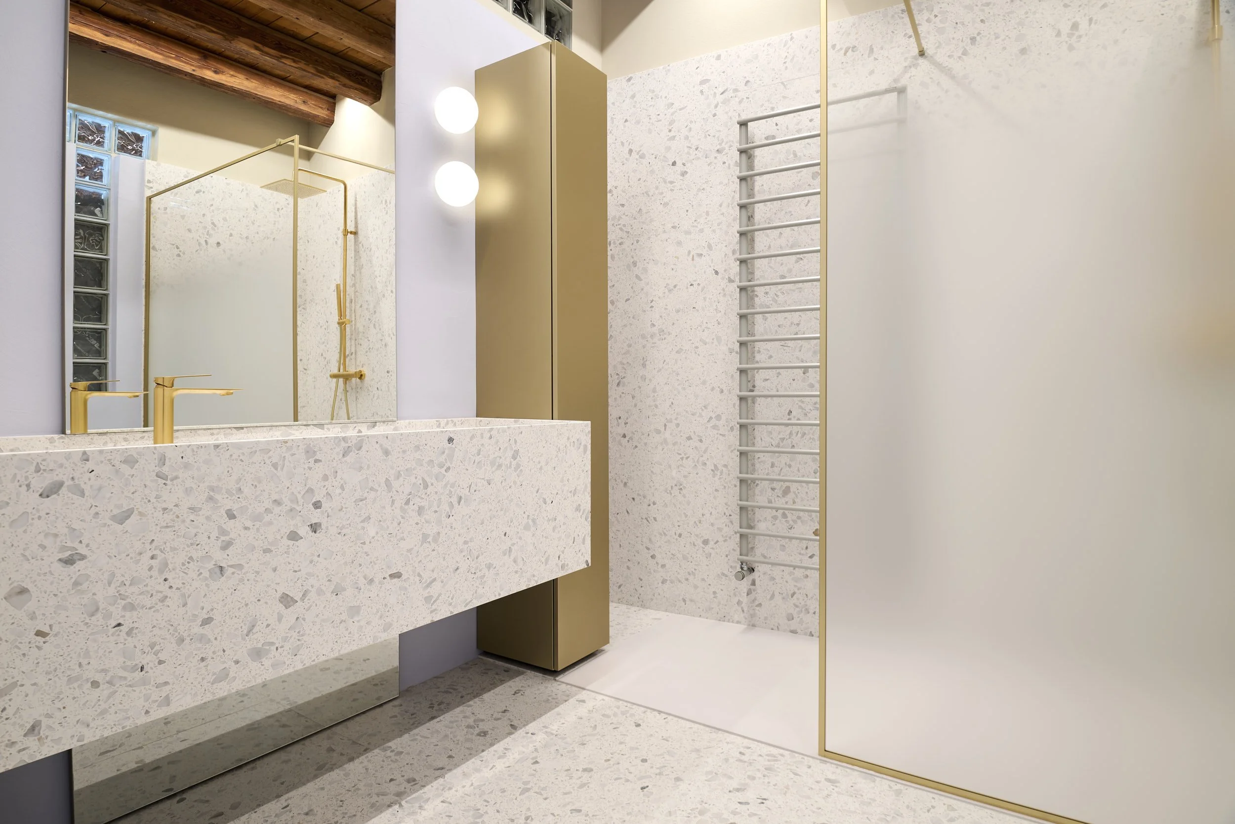 _ALB5718_HDR - Display P3 - Low-Res.jpg