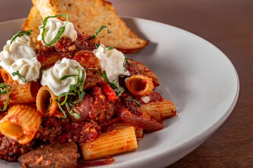 Spicy rigatoni