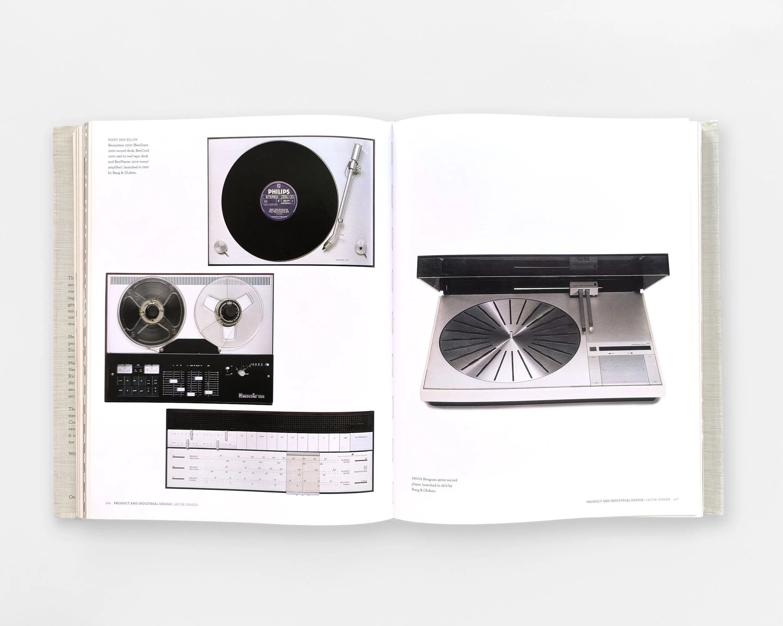 Mid Century Modern Complete interior layout designed by Karolina Prymaka for Thames & Hudson illustrated Lifestyle, Interior, Architecture book, picture only spread