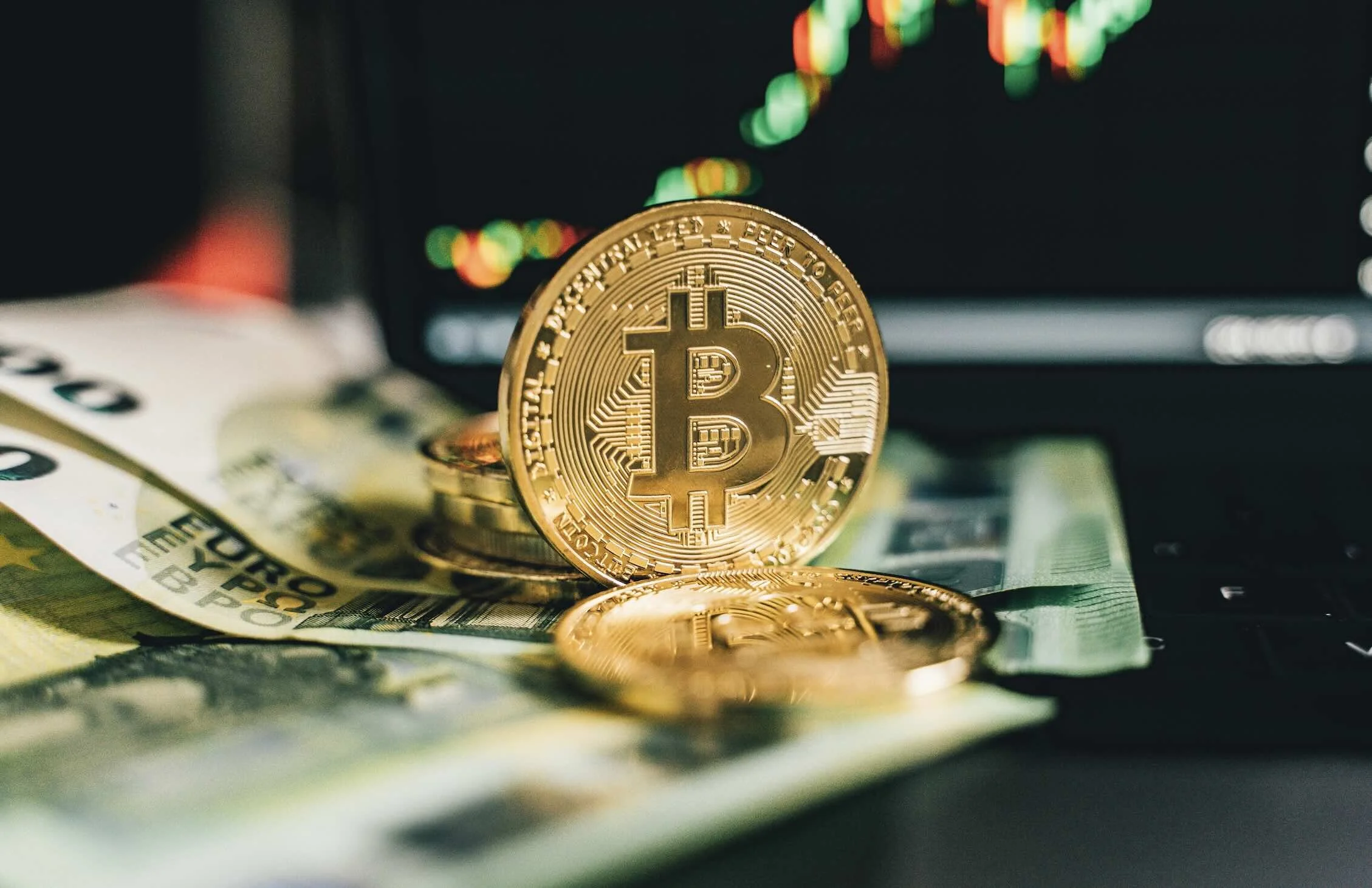 Lightning Network vs Wire Transfer: Speed, Cost, Control