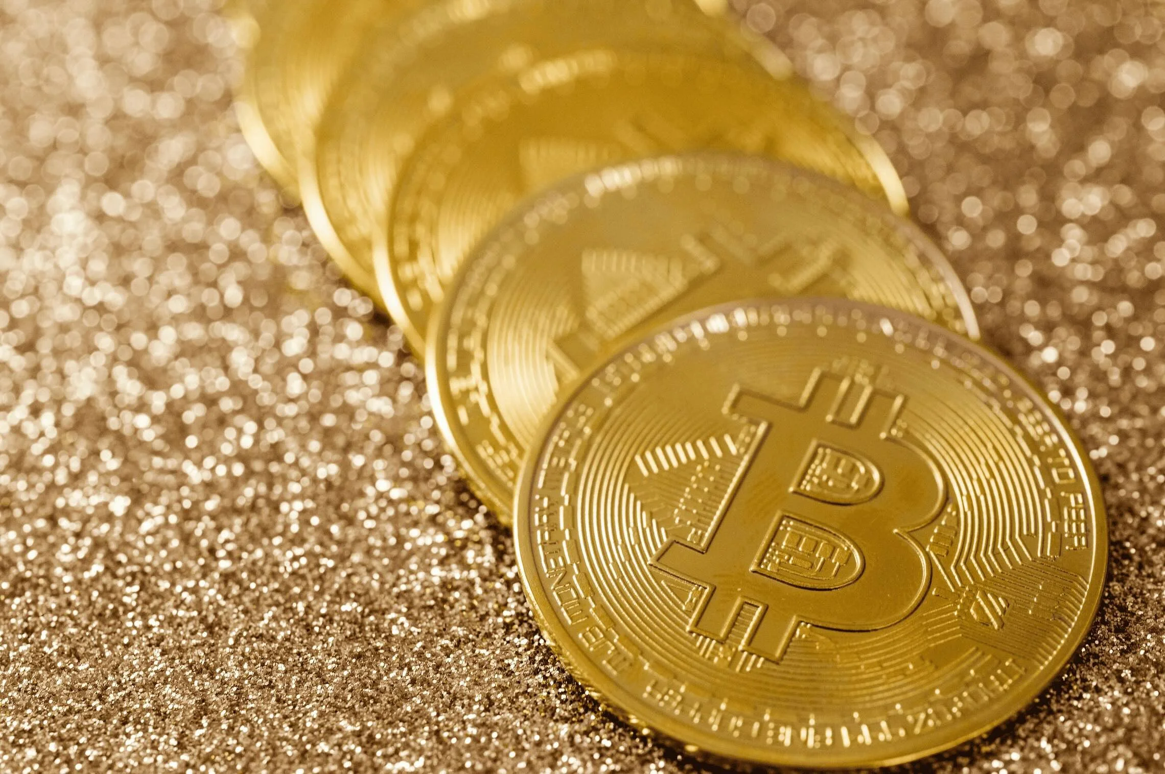 From Card to Bitcoin Wallet in Minutes: How EvoMone Makes Buying Simple