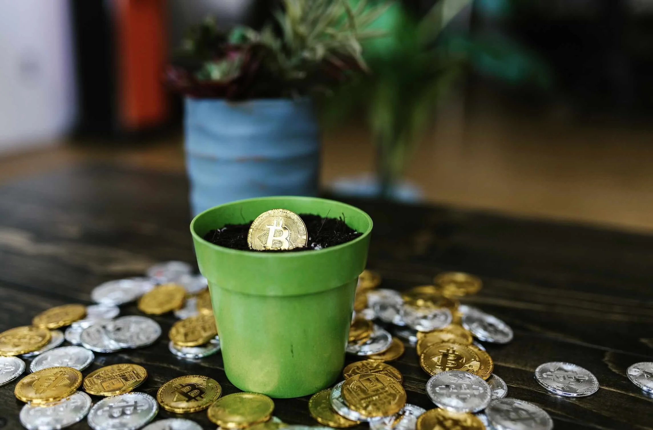 6 Ways Bitcoin Is Changing How Families Send Money Home