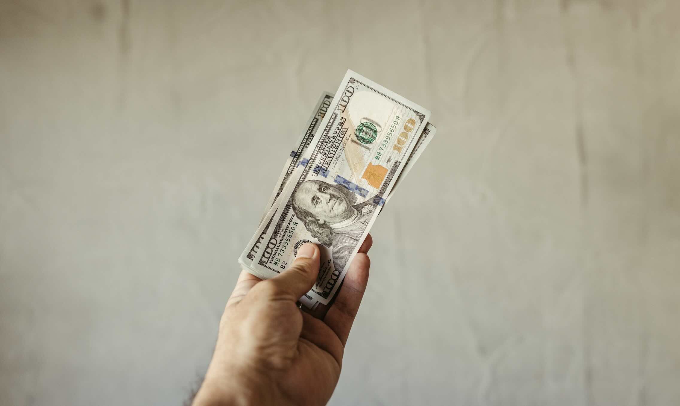 9 Questions to Ask Before Choosing a Money Transfer App