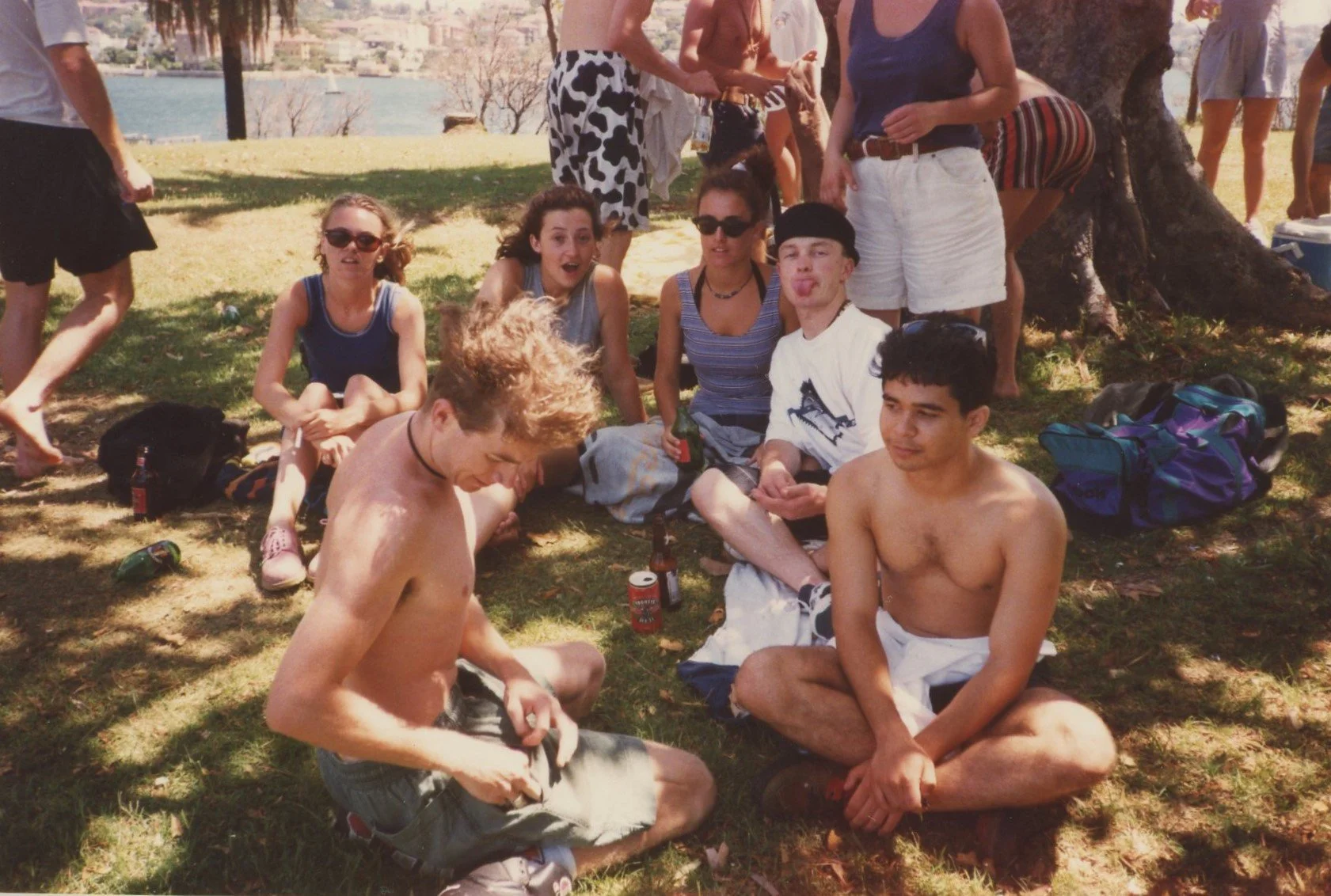 Shark Island Crew Jan 93.jpg