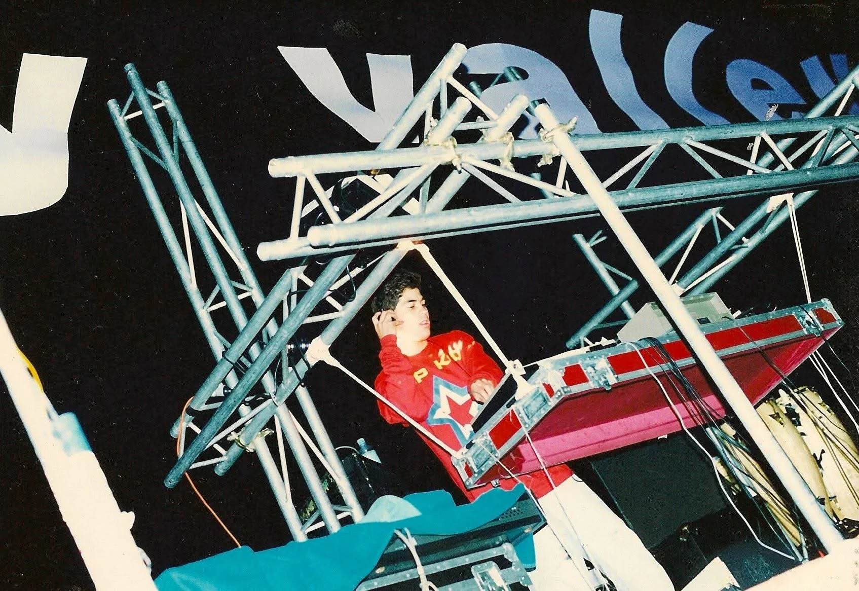 DJ Ming D - Happy Valley 1 (Night).JPG