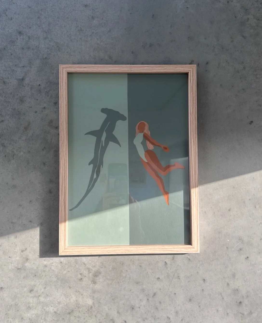 Hammerhead Shadow. A piece for all the water woman out there.
Available on www.saltwatertones.com

#sharkart #oceaninspiredart #coastalwallart #coastallife #surfculture