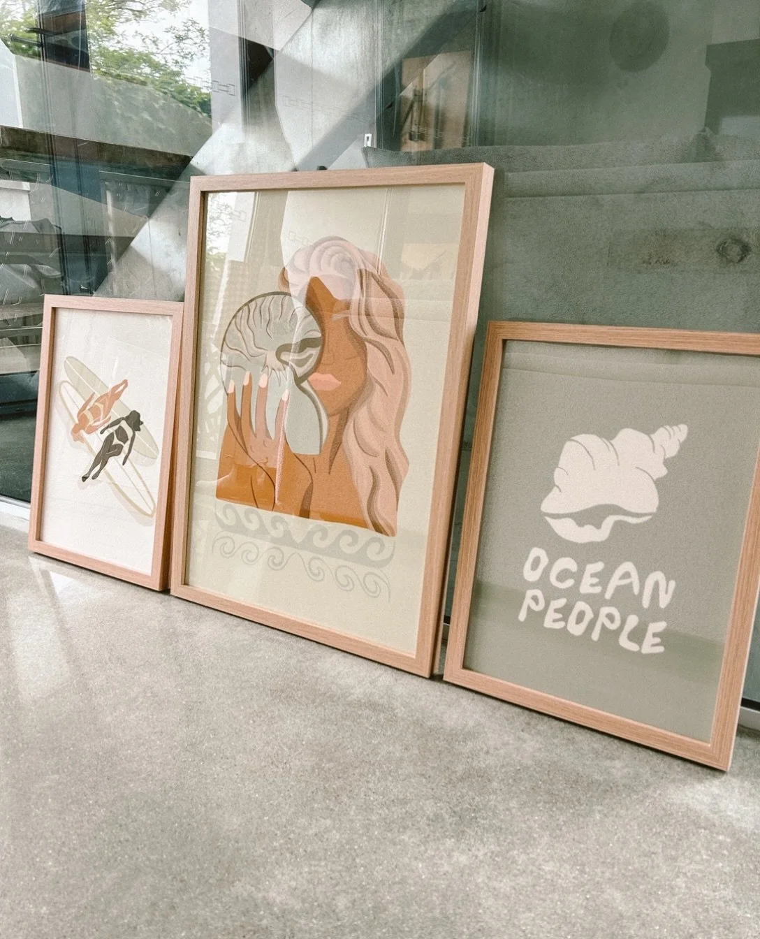 If you want something special for your home or are looking for a thoughtful gift for your ocean and surf loving friend, this might be for you! 
All prints are available on www.saltwatertones.com

#surfillustration #oceanartist #coastalwalldecor #coas