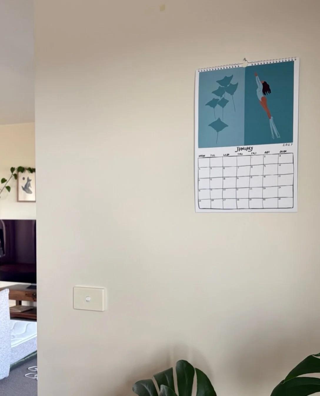 January page of the 2027 calendar ✨

#calendar2027 #oceaninspiredart #coastalwallart #oceanartwork #surfculture