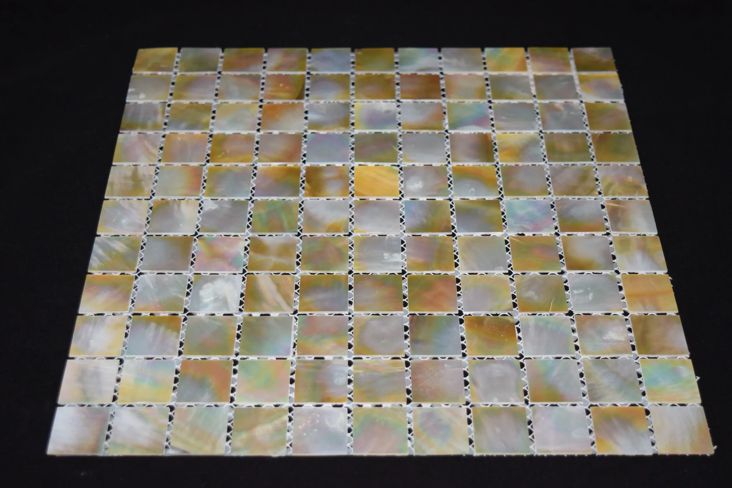 Pearlosa-mother-of-pearl-mosaic-MOP036-Gold.webp