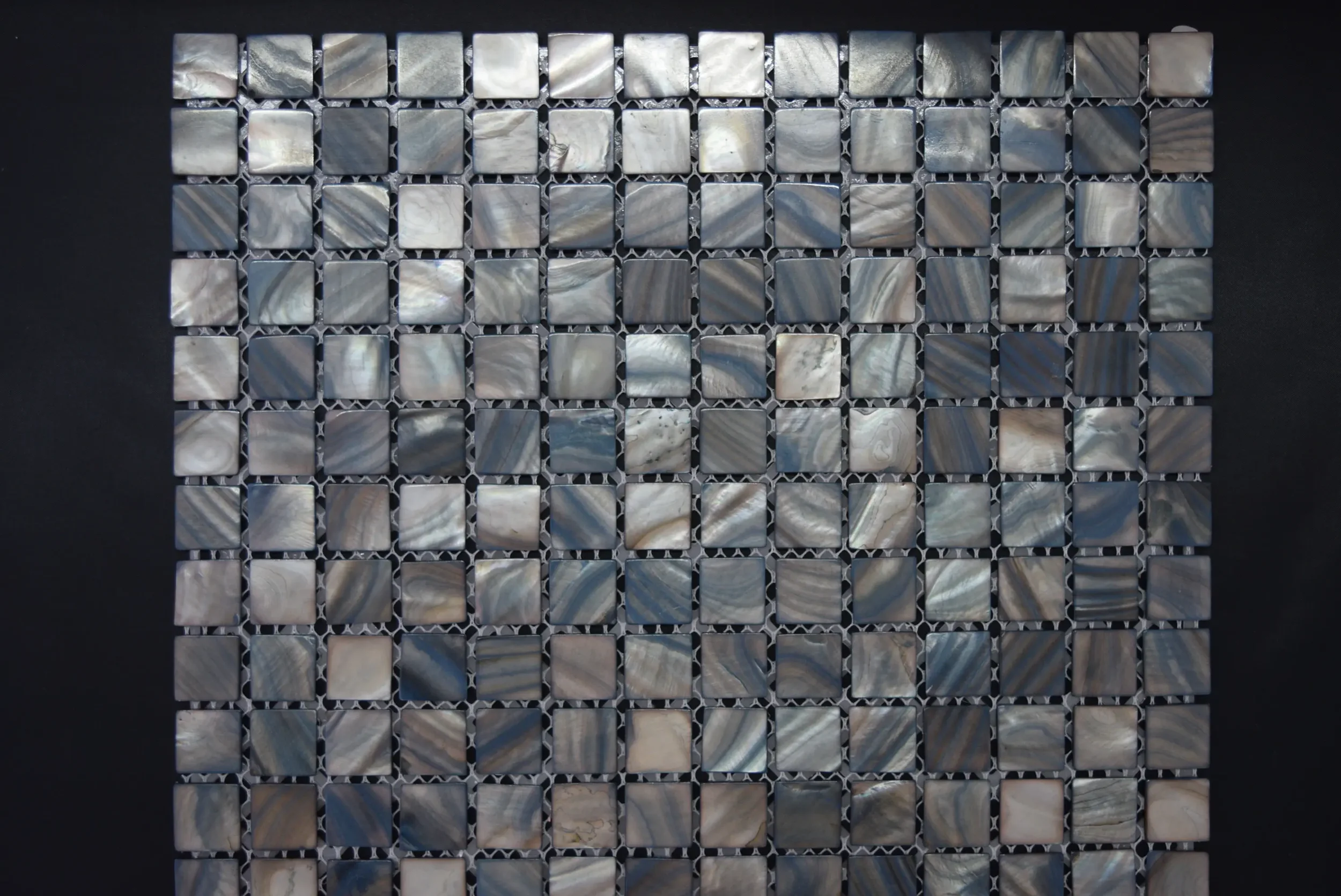 Pearlosa-mother-of-pearl-mosaics-MOP20DBG Azur-Blue-Grey 305x305 (3).webp