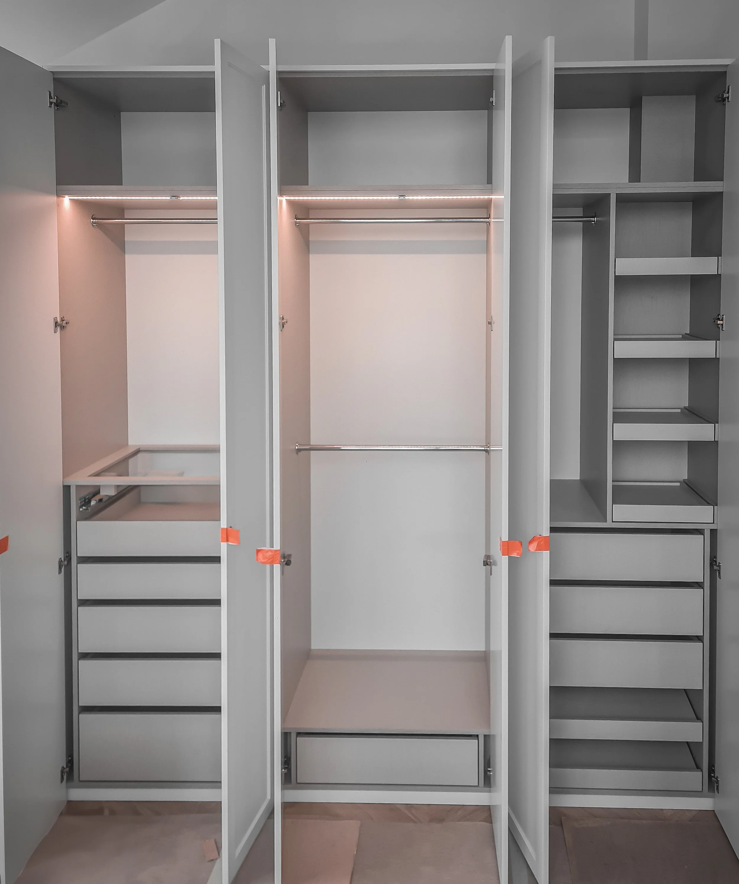 merchel-stolarka-custom-wardrobes-built-in-furniture-gdansk_25.jpg