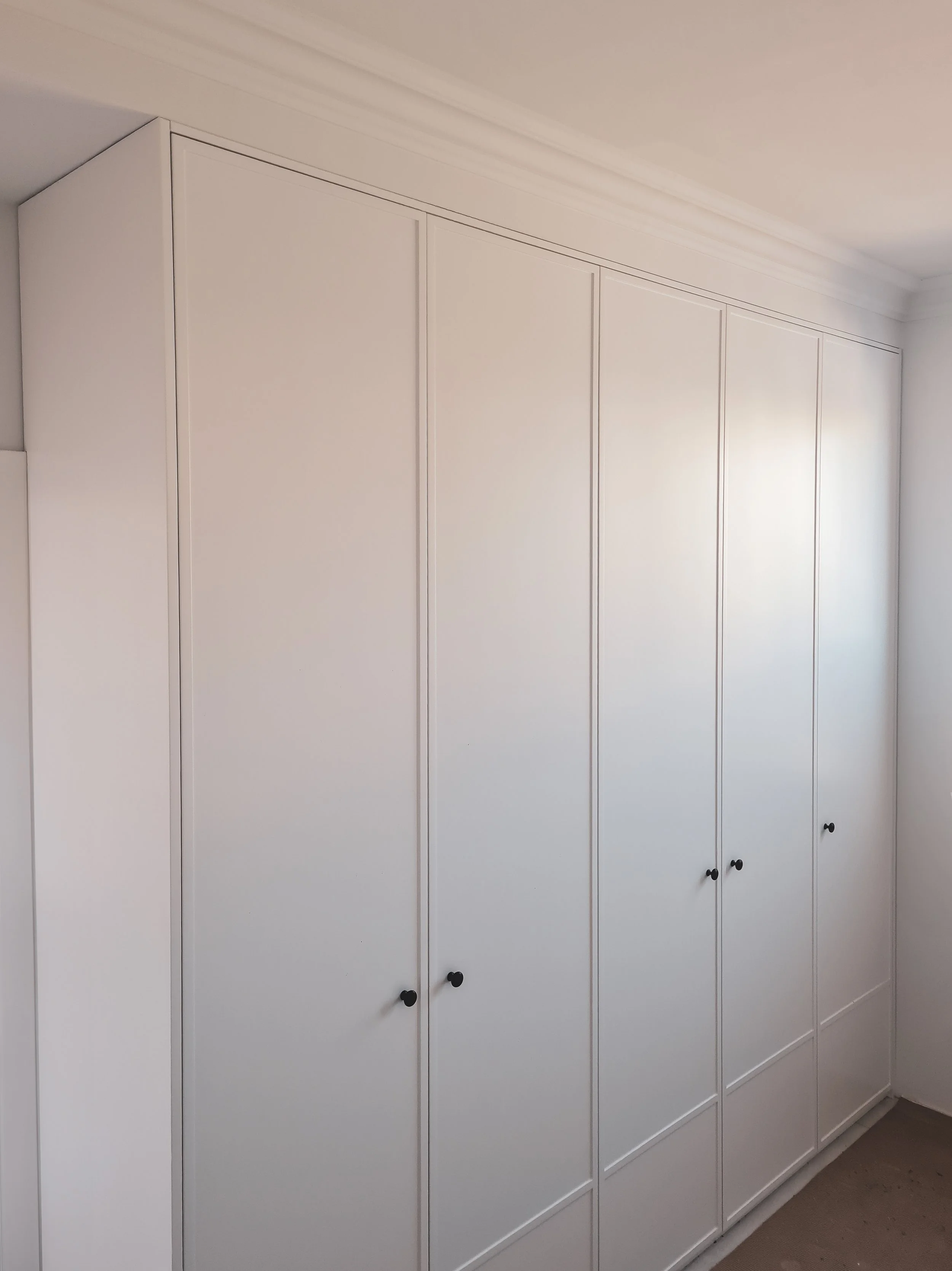 merchel-stolarka-custom-wardrobes-built-in-furniture-gdansk_17.jpg