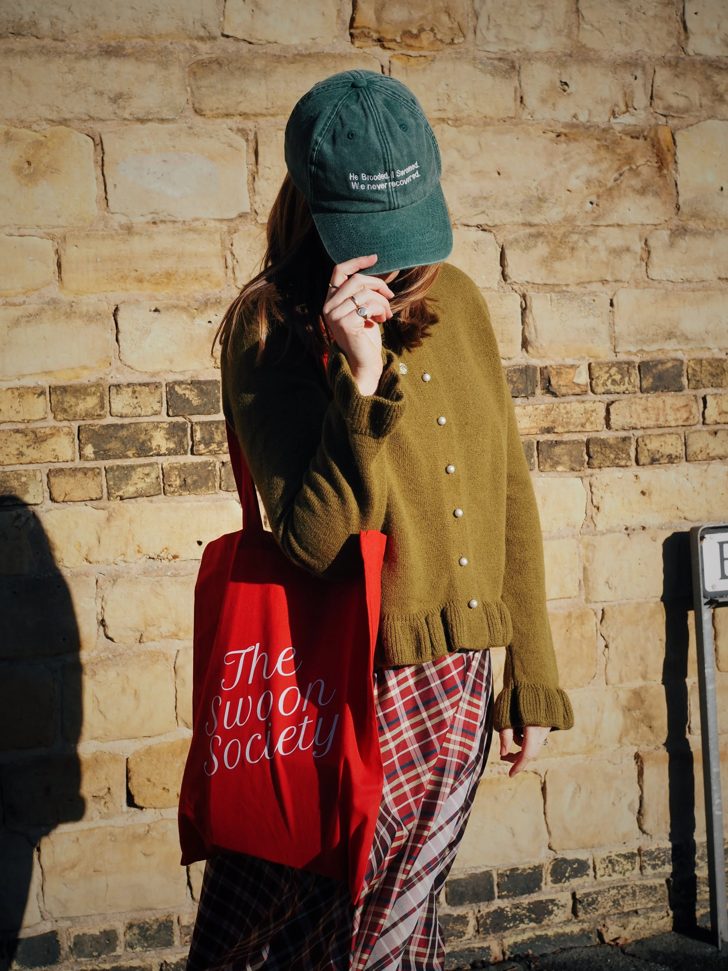 Bookish Caps for Romantasy Readers: Wearing Your Fictional Feelings