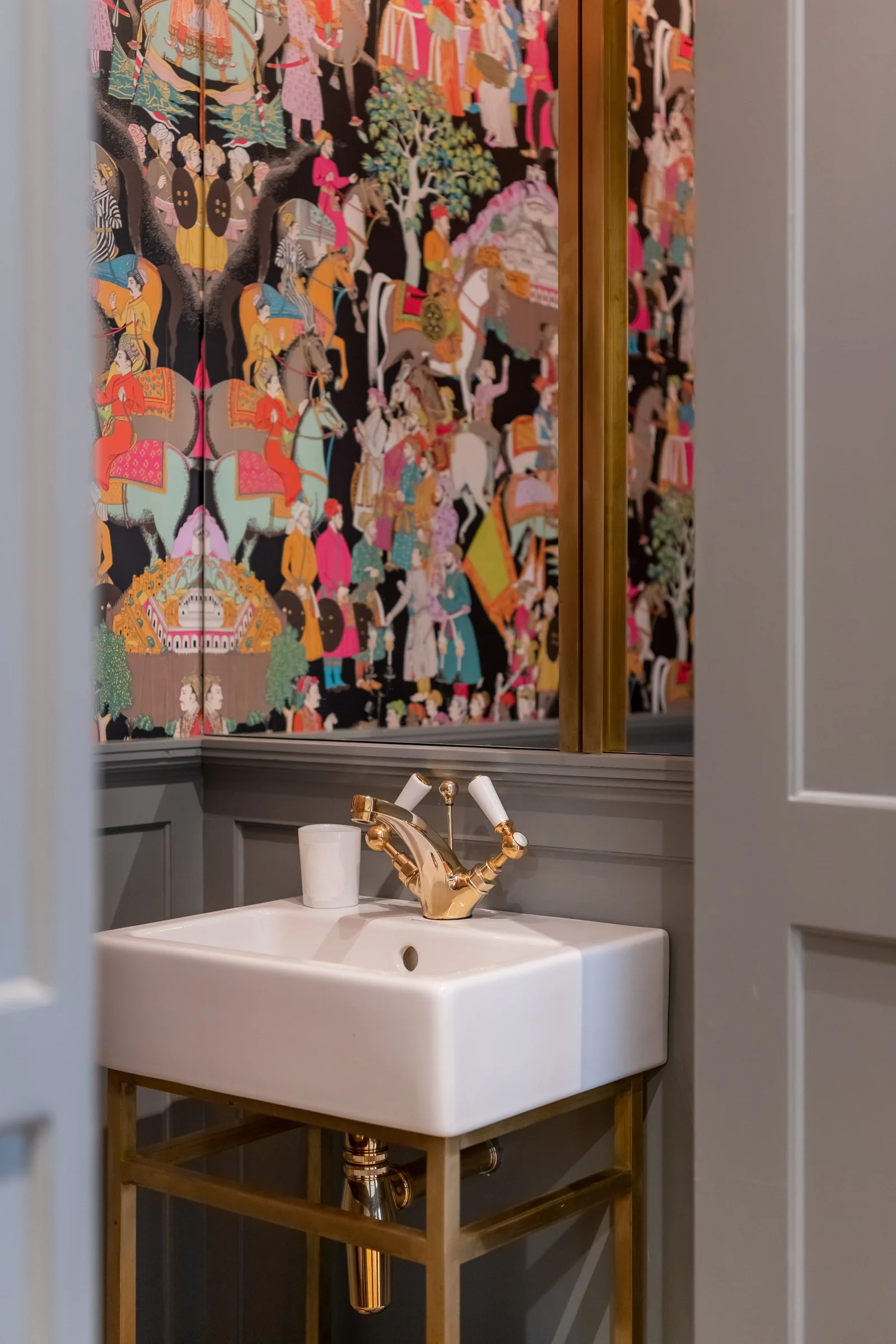 Mayfair Apartment1.jpg