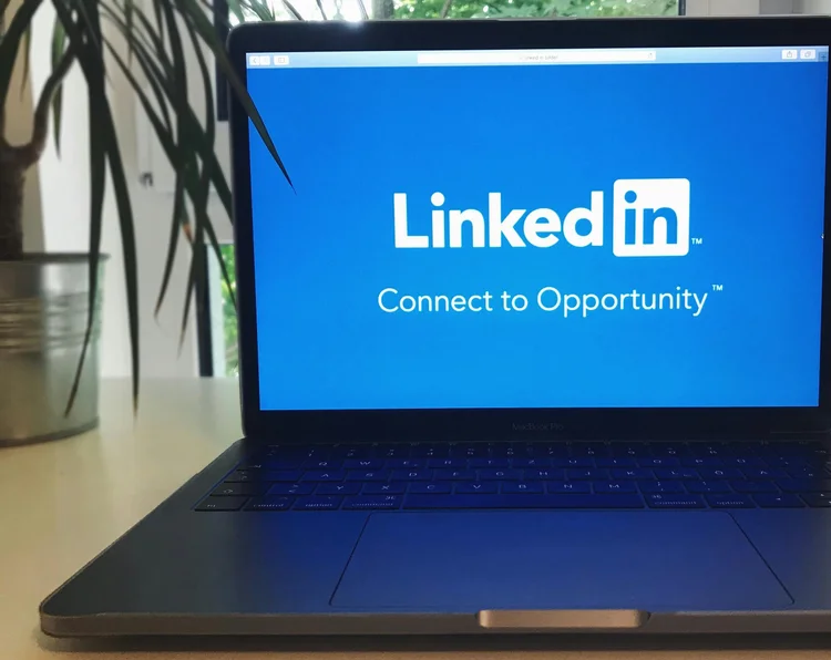 How To Use LinkedIn Analytics To Grow Your Connections and Get Leads ...