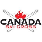 Logo de Ski Cross du Canada avec des croquis de skis croisés et un flamme rouge
