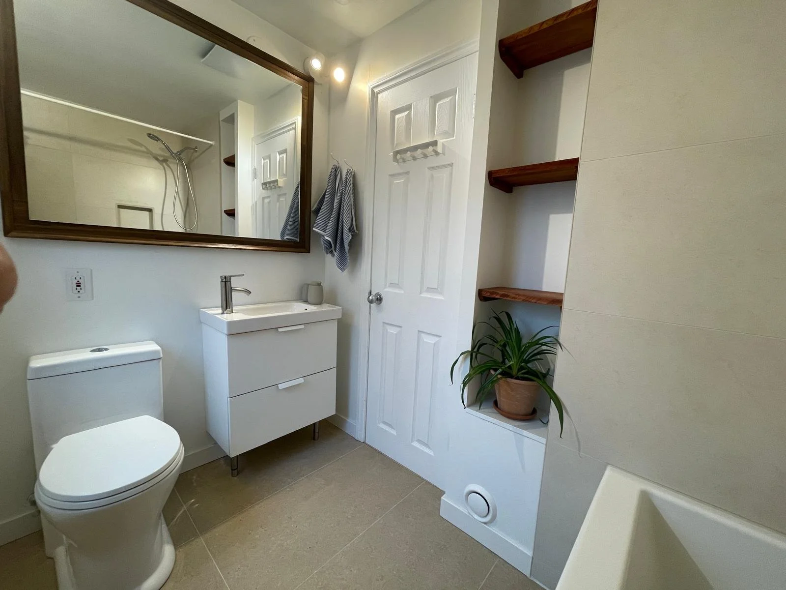 WhatsApp Image 2025-05-15 at 06.29.34 (2).jpeg