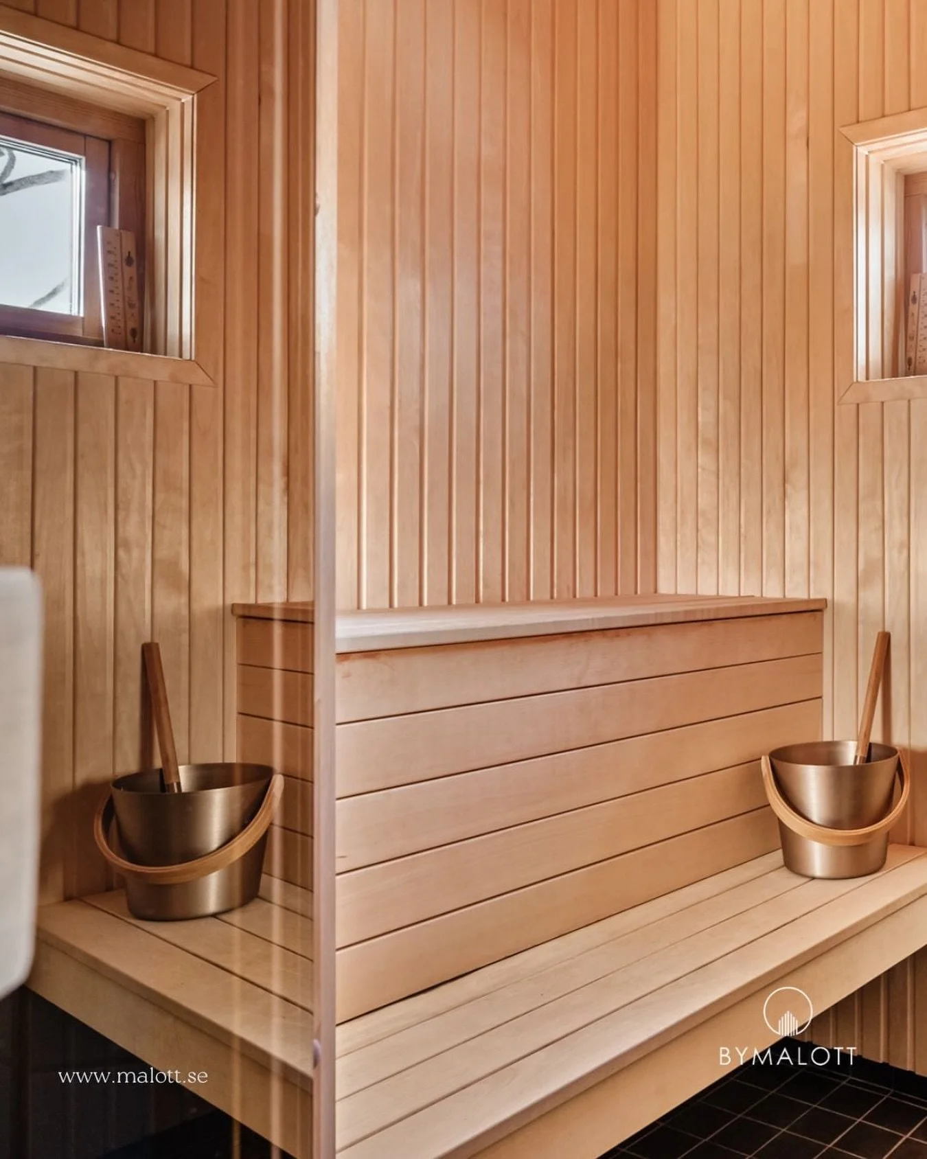 Att hyra ut sitt fj&auml;llboende handlar mycket om f&ouml;rsta intrycket. Och det f&ouml;rsta intrycket sker n&auml;stan alltid i bild.

Som privatperson kan du boka bostadsfoto inf&ouml;r uthyrning och mina tidigare kunder vittnar om att det g&ouml