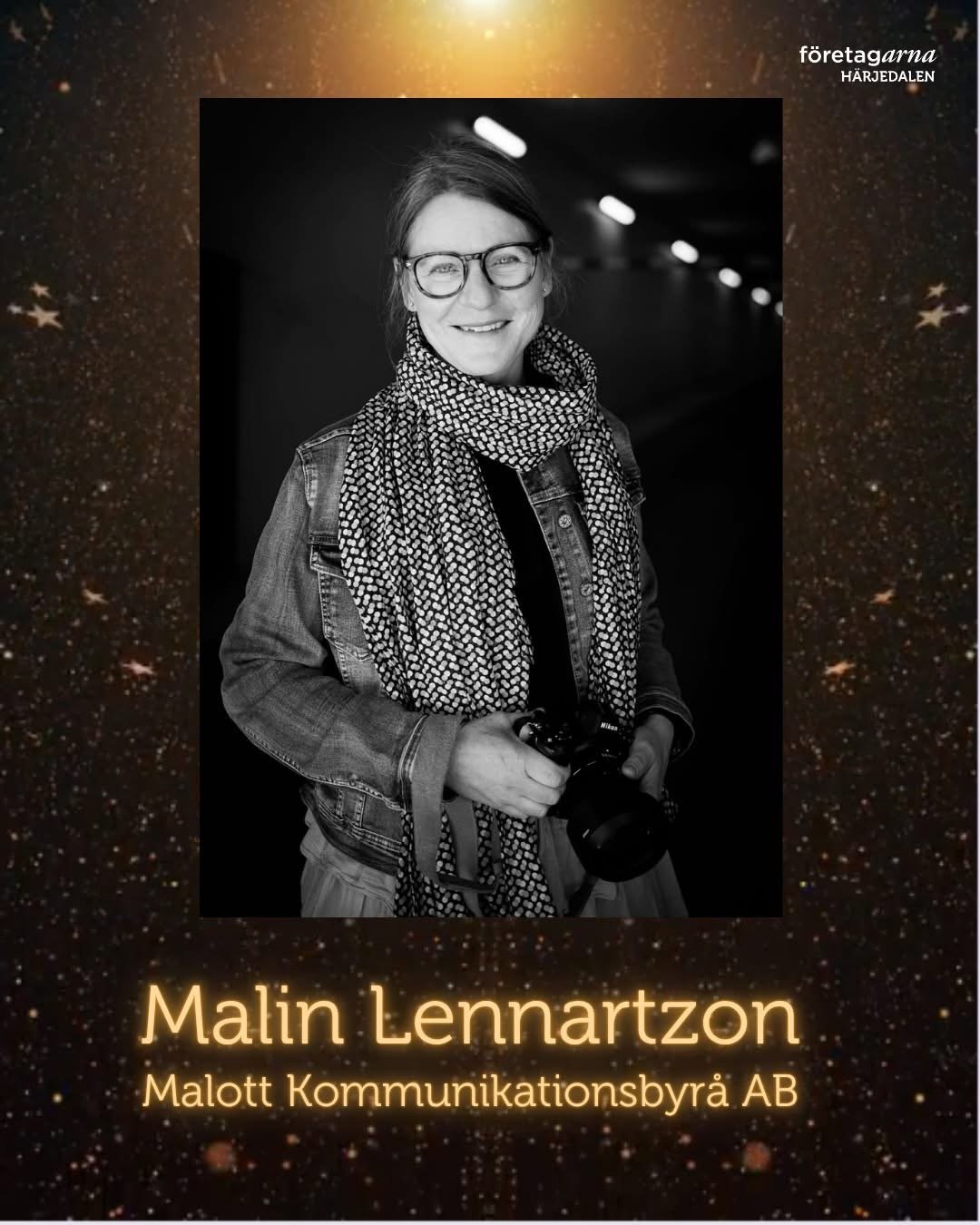 Porträtt på Malin Lennartzon, fotograf och finalist till Årets Företagare i Härjedalen 2026.
