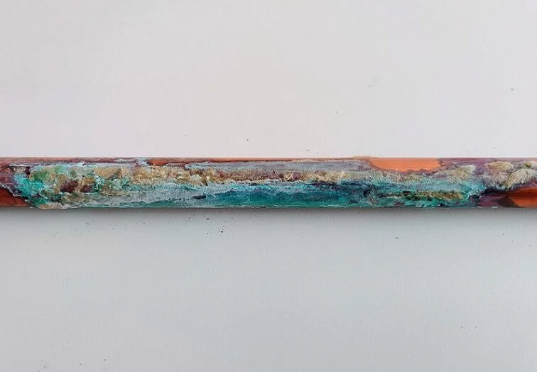 De rol van metaaldeeltjes of organische deeltjes bij het corrosieproces