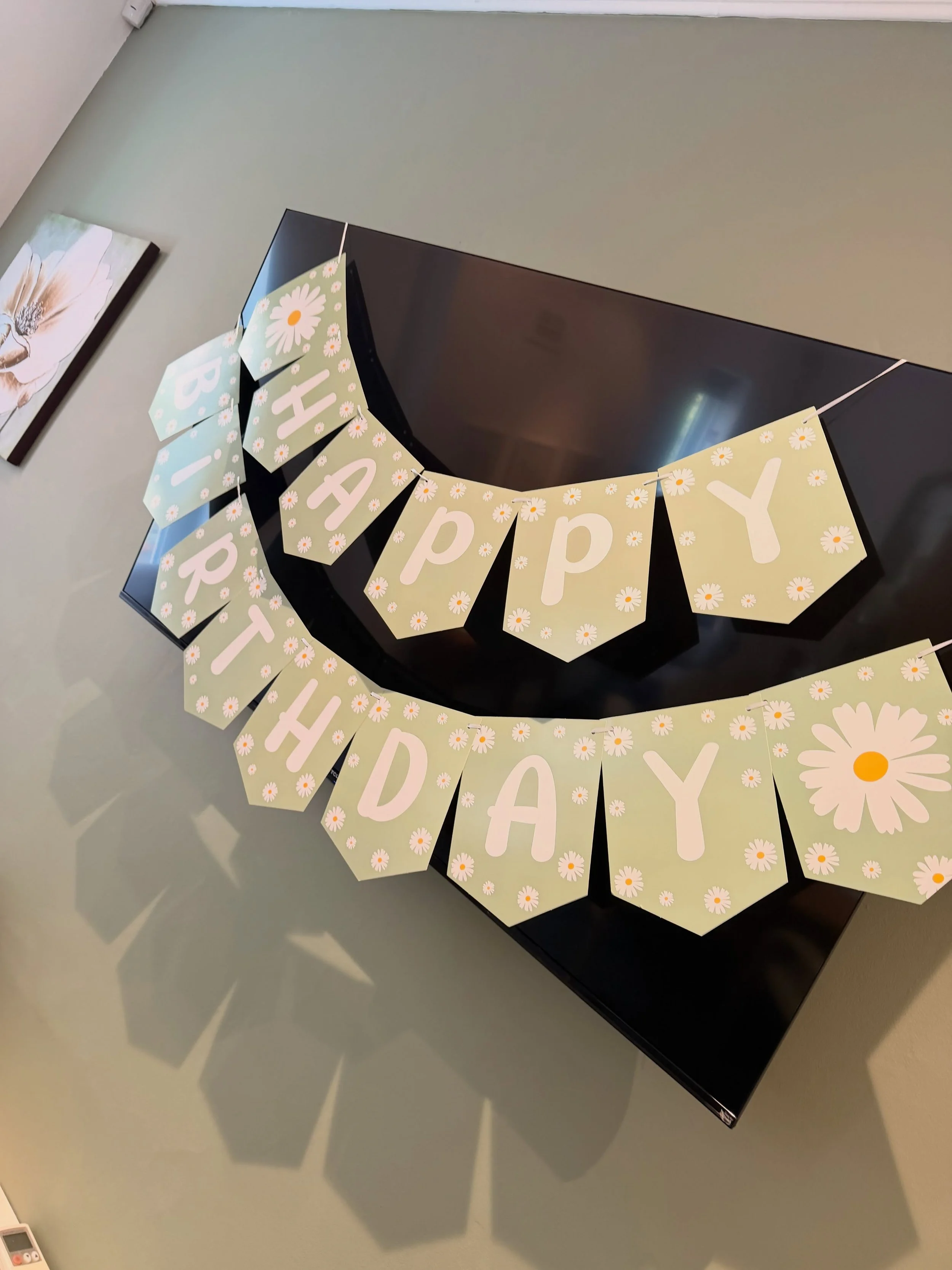 Eudaemonia is 3! 

Birthday celebrations are well underway at the Wellbeing Centre! Pop in to see us for tea and cake between 12-2pm! 

#norwichwellbeing #wellbeingcentrenorwich #mentalhealth #wellbeingsupport #businessbirthday