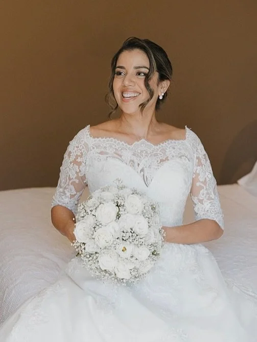 Dear Dani,
Welcome to the Wifey Club. I think it’s the quiet beauty and deep bond of womanhood I saw. — that’s how I’ll always remember you and your girls. Thank you for choosing me as your artist, for letting me in on the la