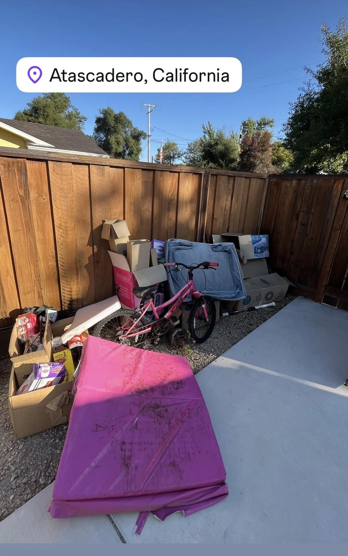 General items being picked up for a junk removal service in Atascadero CA