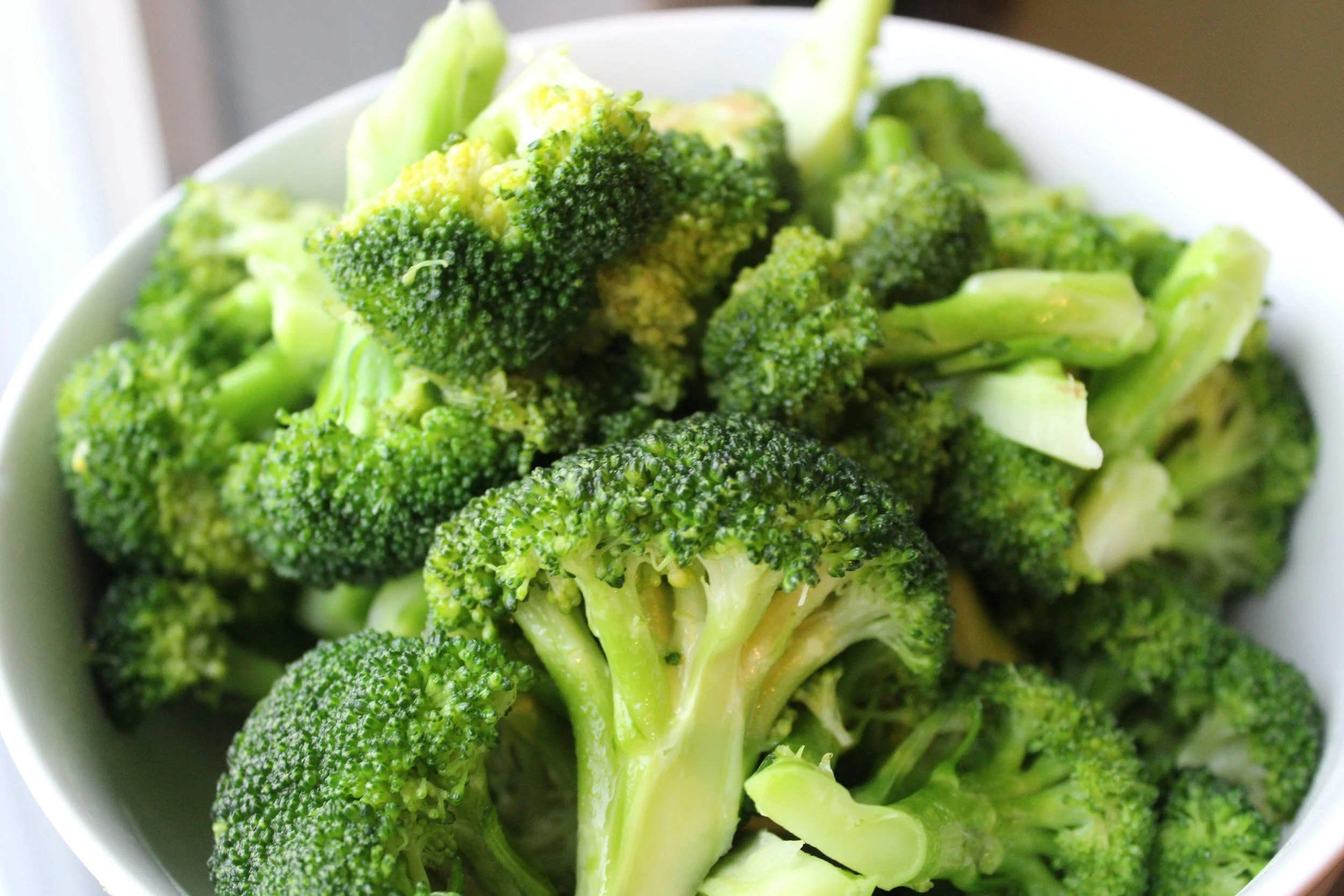 Honey Dijon Broccoli Salad
