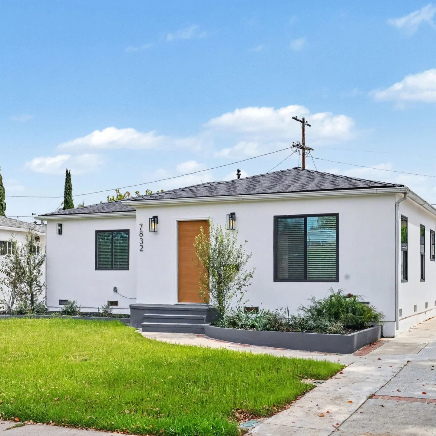 JUST LISTED FOR LEASE: 

Newly remodeled and never lived in since, a rare Westport Heights home that delivers on space, style, and flexibility! 

7832 Croydon Ave 
5 bed | 3 bath | 2,522 sq ft 
$8,900/month 

4 bed, 2 bath + office/bonus room main ho