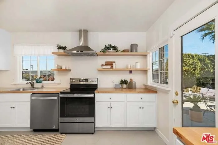 Inglewood home - Los Angeles Realtor