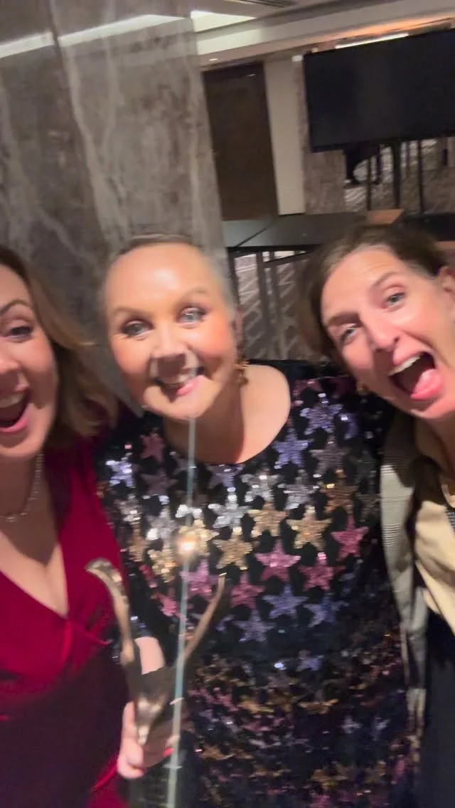 The Women of the Year Awards ✨✨✨What’s not to love about being surrounded by incredible women, change-makers and thought leaders dedicated to making the world a better place for women and girls. From the brilliant host @melgiedroyc who makes yo