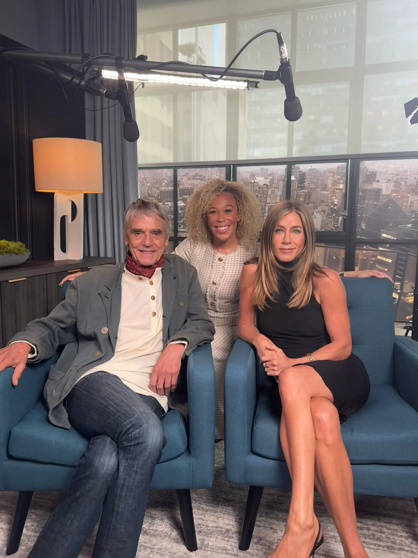 Life lately 💅 September was epic! Too many incredible moments with supremely fabulous people! From spending time with legendary women at the Women of the Year Awards, to hosting the Wonder Women Conference at the BFI working with the best in the bus