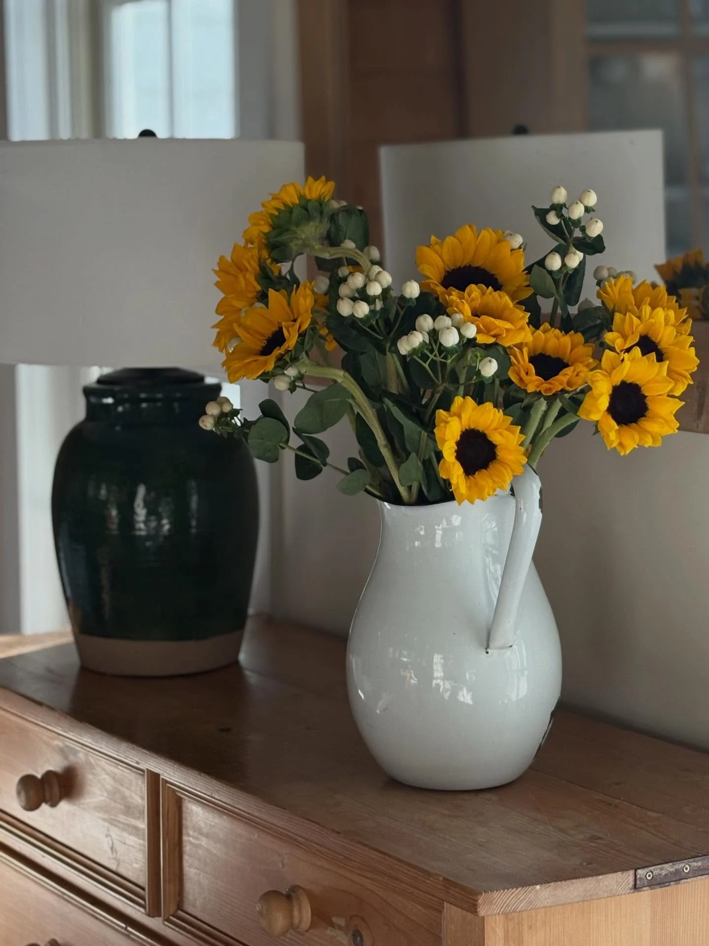 Fall at the Farm! 

We had a full house for Colgate&rsquo;s Family Weekend. @freemanrender and I met some wonderful parents, students, and their siblings. 

We know that Colgate has announced the date for Family Weekend 2026. At this time, we have no