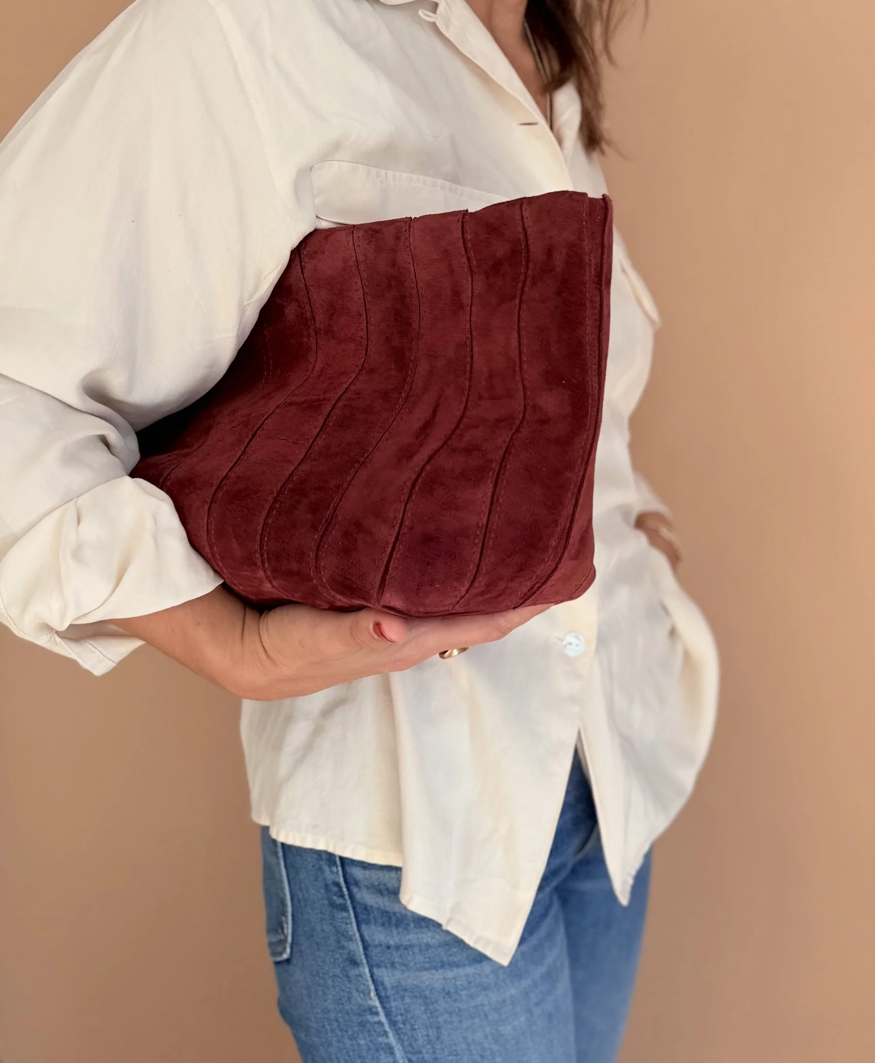 SONHOUSE_SATCHEL_suede_bordeaux_09_web.jpg