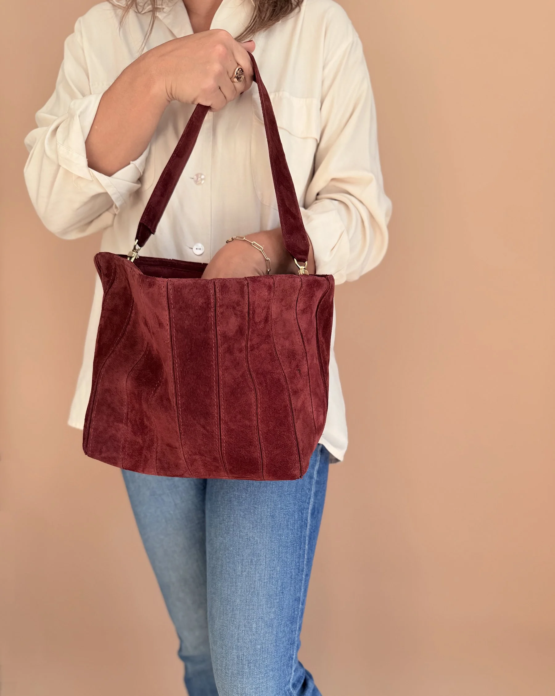 SONHOUSE_SATCHEL_suede_bordeaux_10_web.jpg