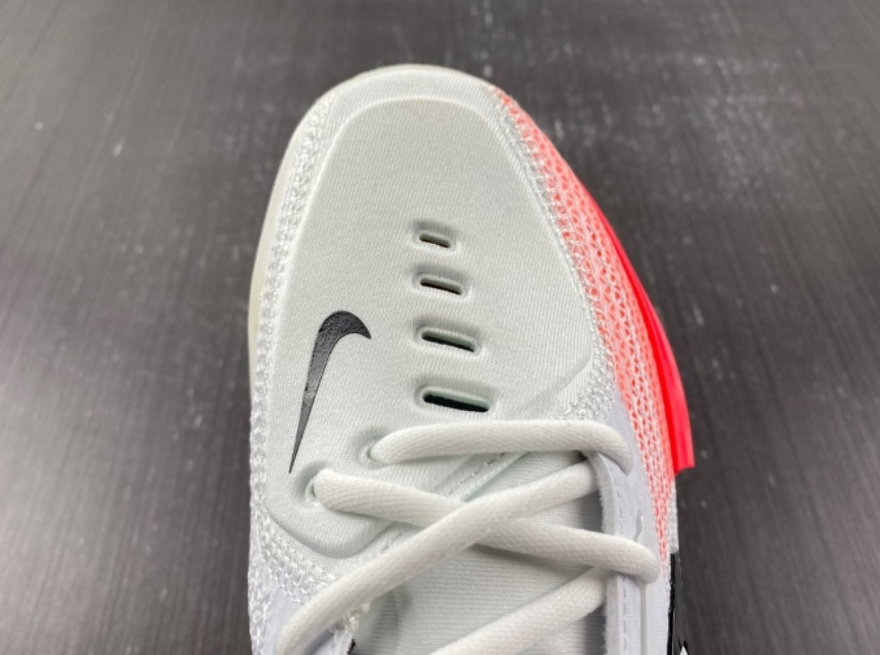 Screenshot_15-5-2025_191059_www.lucaskickz.com.jpeg