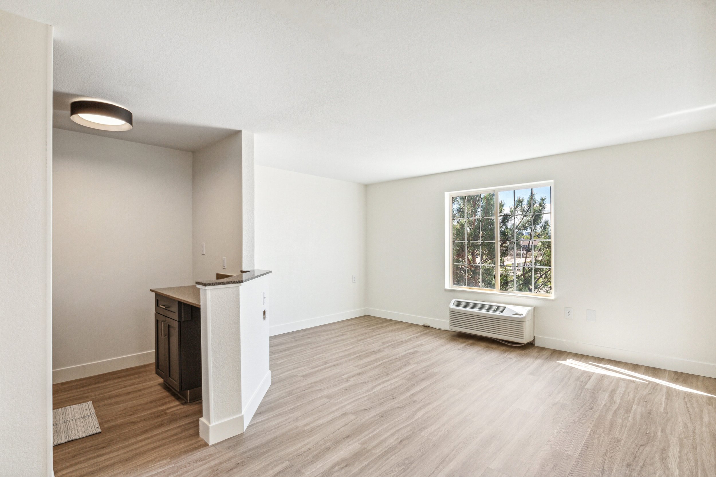3699 South Monaco Parkway-print-019-006-untitled18-4200x2800-300dpi.jpg