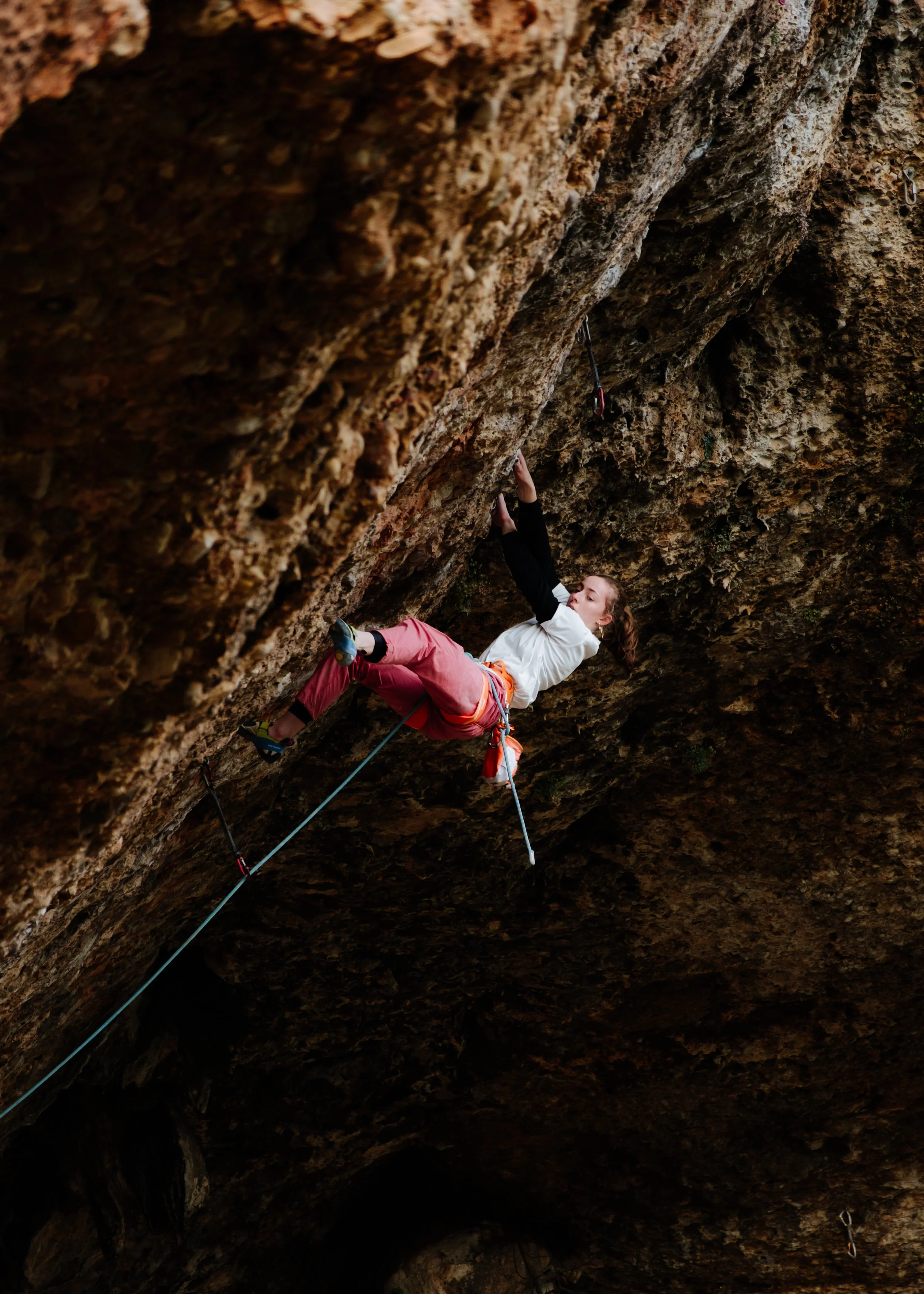 Willow Petrobelli doing laps on 7b+ Mindundi, Margalef. Jan 2026