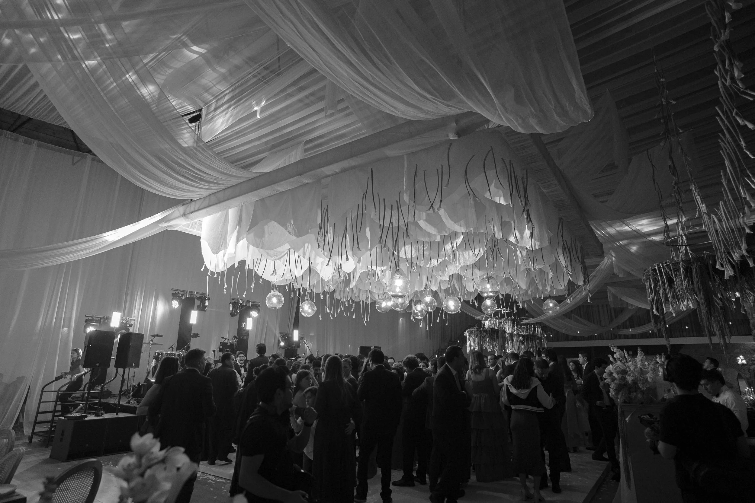 destination-wedding-ruins documentary-antigua-guatemala-life-weddings29.jpg