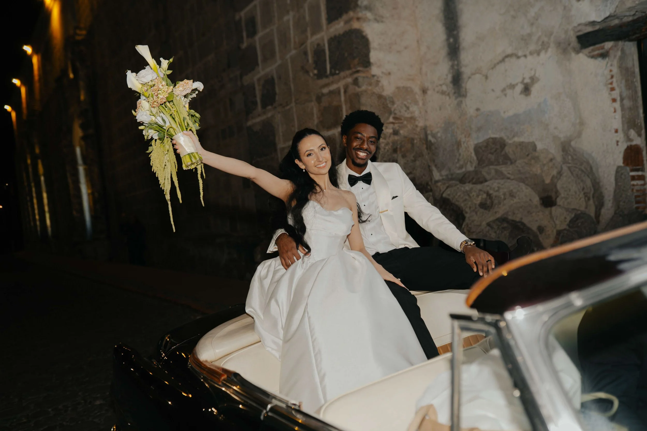 destination-wedding-photography luxury-antigua-guatemala-life-weddings32.jpg