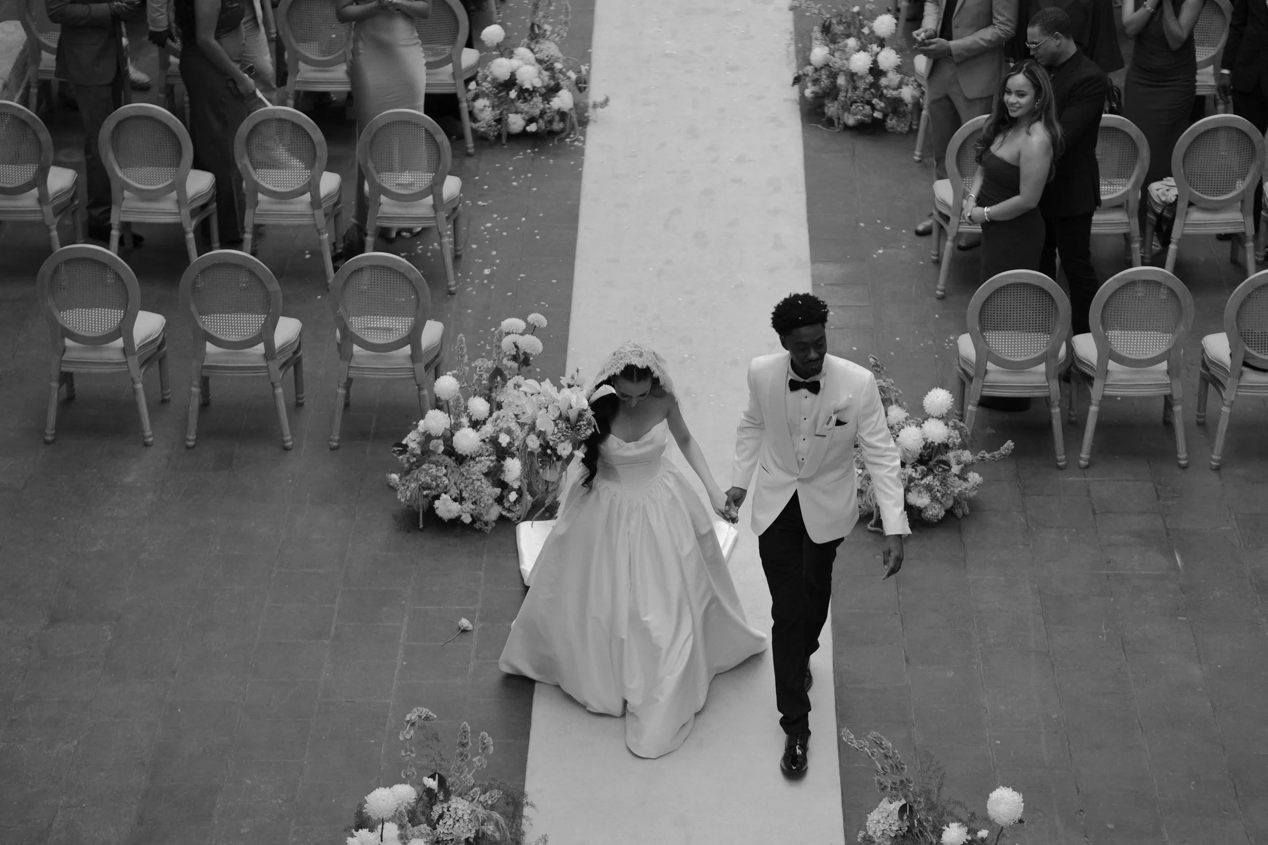 destination-wedding-photography luxury-antigua-guatemala-life-weddings49.jpg
